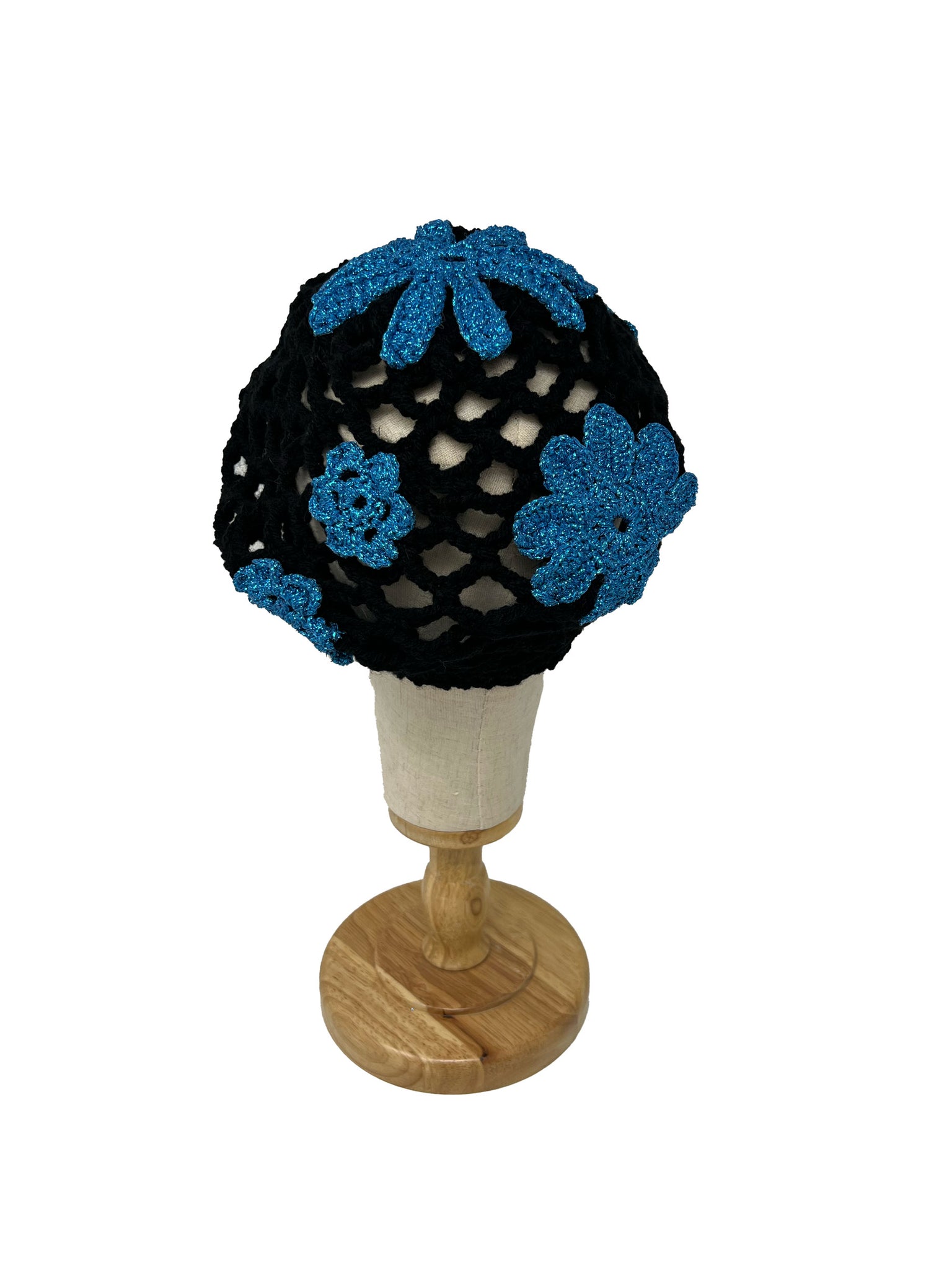 Black wool crochet beret with lurex flowers