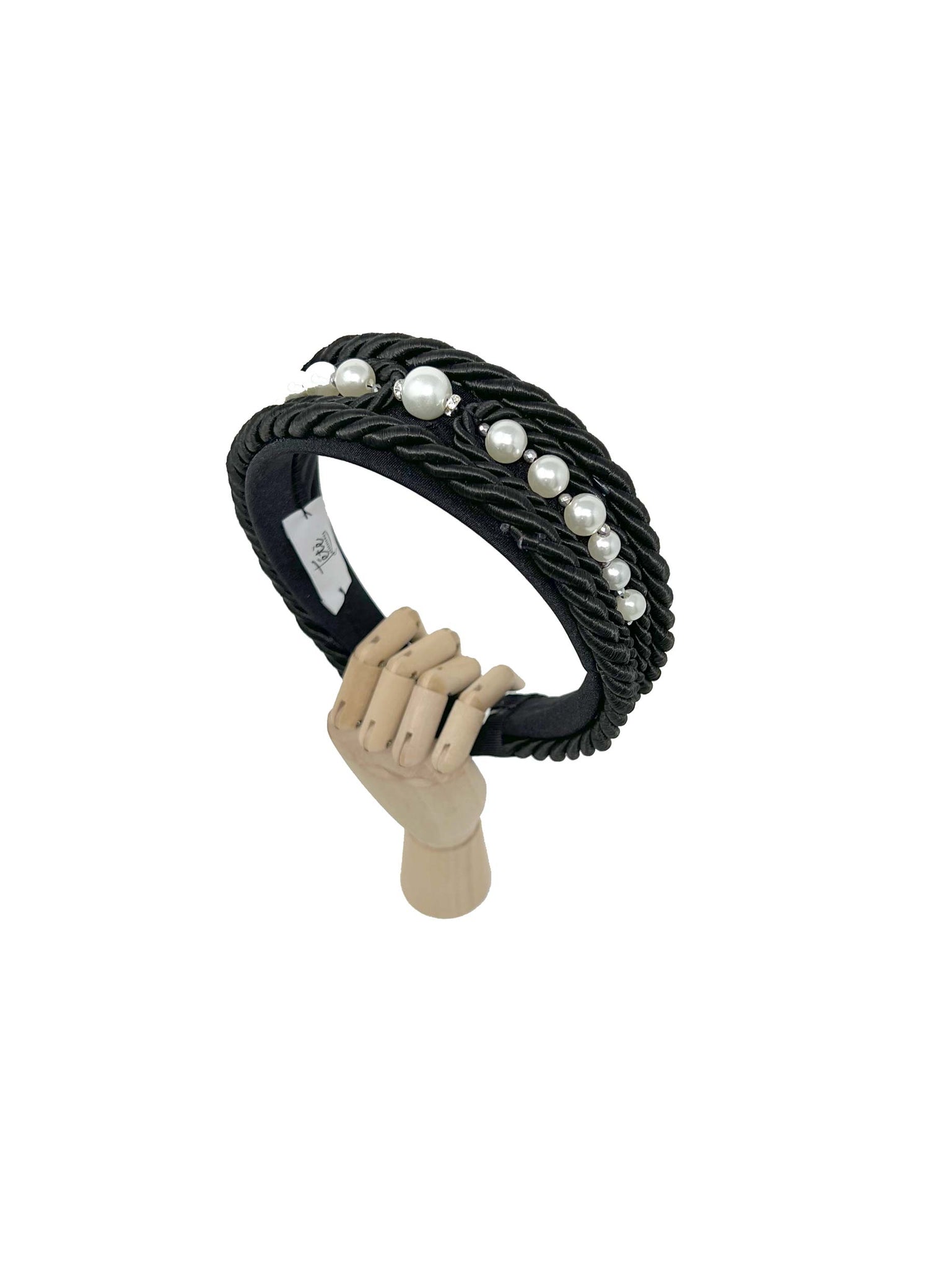 Black lanyard headband with pearls